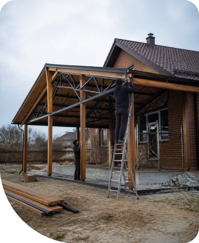 Пристройка навеса к дому и участку в Малоярославце под ключ